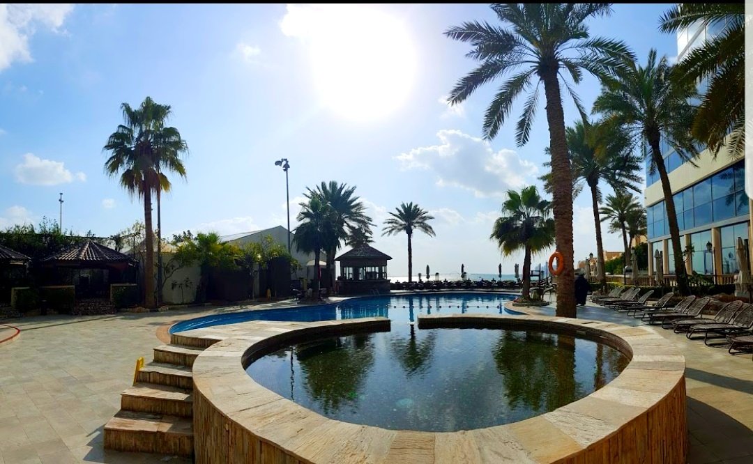 EliteResortSpa1's tweet image. I woke up like this! Good Morning Bahrain🤗
#wheninresort #sunshine #wheninbahrain🇧🇭 #withyouinmind #bahrainoursyours #tourism #blogger