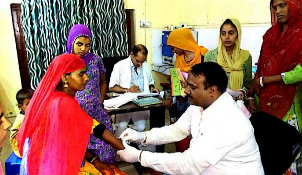 Pratibh11943721's tweet photo. @narendramodi #PMSMA
#RNTCP #MNJY
#BLOODBANK के मुख्यआधार लैबटेक्नीशियन
+
#POSITIVEcontrol
के साथ काम, फिर भी न्याय नही
#RajLABTECH_DESERVE_GP4200 https://t.co/0Cdv4HDzTt