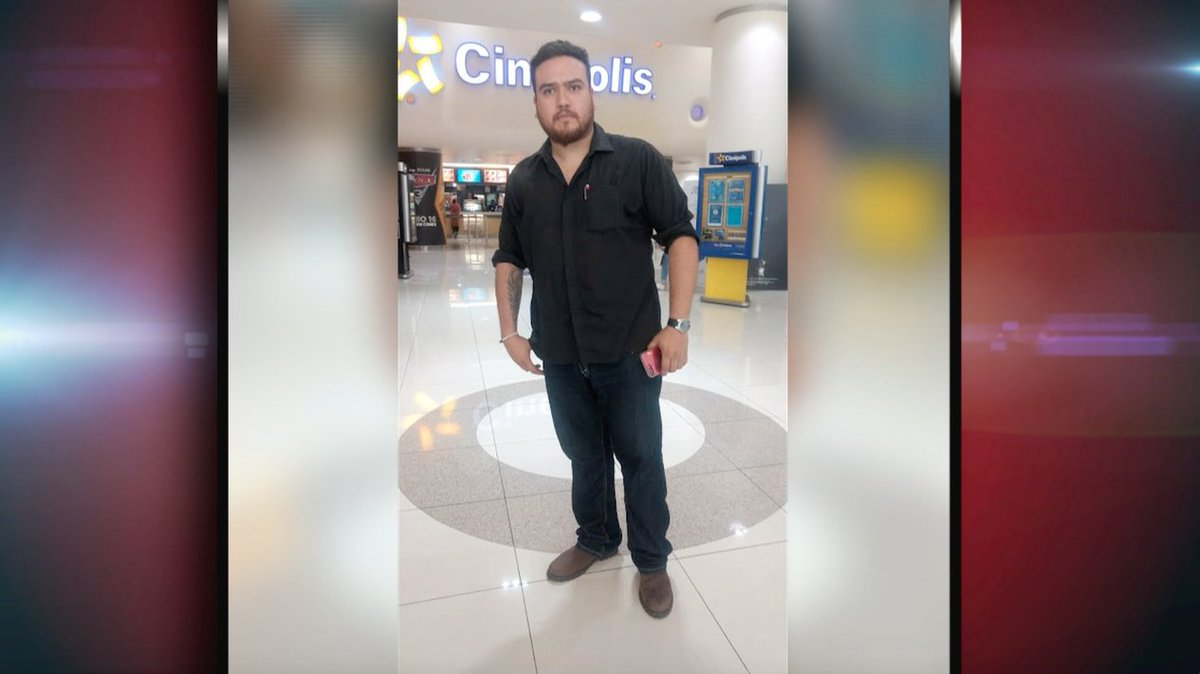 SoloModelos's tweet photo. El look #StreetStyle de #GrooviesToTheMovies ¡le gusta! #BienC@%&=!, dice EdySmol en #CuidateDeLaCamara https://t.co/IHQ4ojCGPq