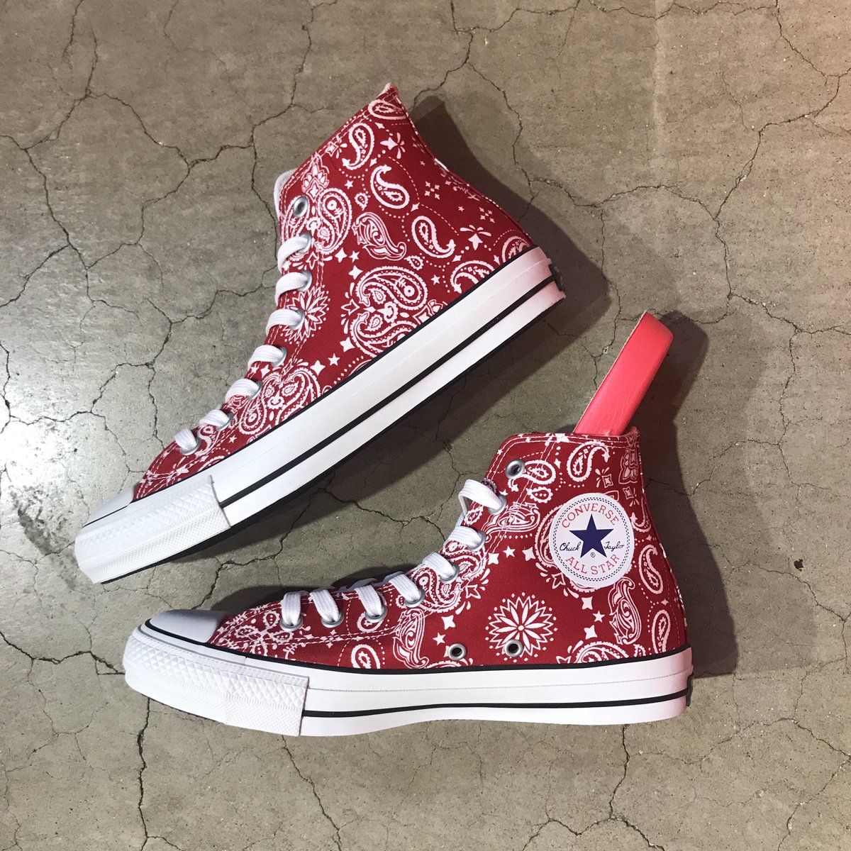 red bandana converse
