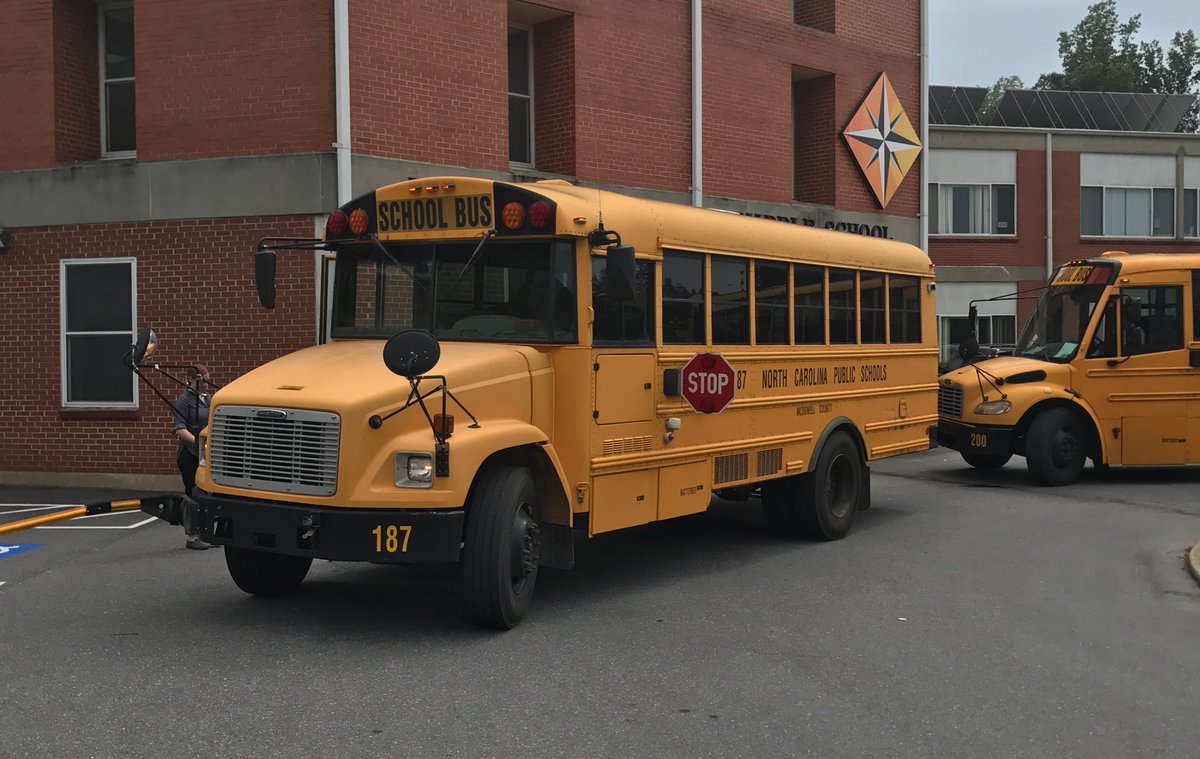 mrmarkgarrett's tweet photo. And that's a wrap! Thanks to all for a great opening day! @McDowell590 can't wait for the next one and the next one and... #McFirstDay https://t.co/GVY18oCZwf