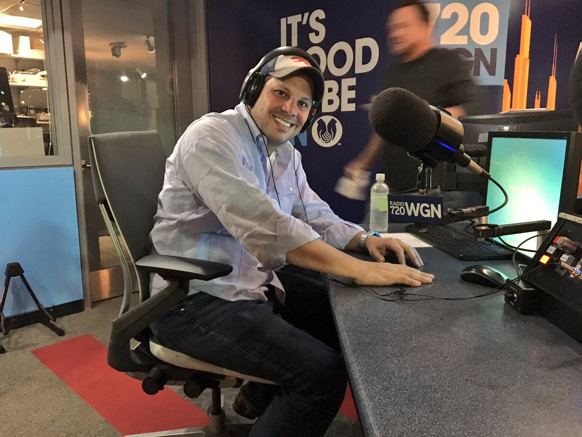 Hanging w/ @PattiVasquezCHI at <a href="/WGNRadio/">WGN Radio 720</a> tonight!