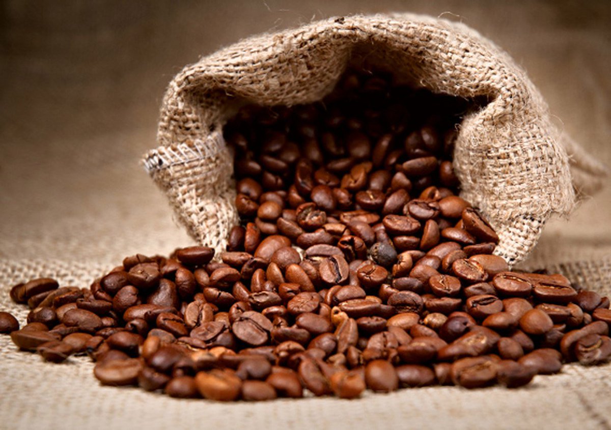 tasty__tips's tweet photo. Кофейный ритуал — разновидность утренней медитации.
#tt #tastytips #coffee https://t.co/kFhfIMo2AS