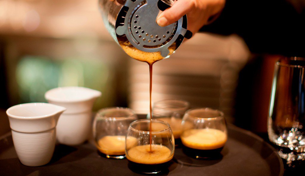 tasty__tips's tweet photo. Кофейный ритуал — разновидность утренней медитации.
#tt #tastytips #coffee https://t.co/kFhfIMo2AS