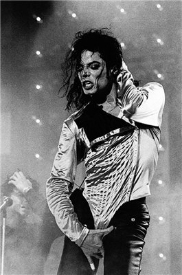 Happy Birthday Michael Jackson. 
A Legend. 
In other words, the Luka Modric of Dancing. 