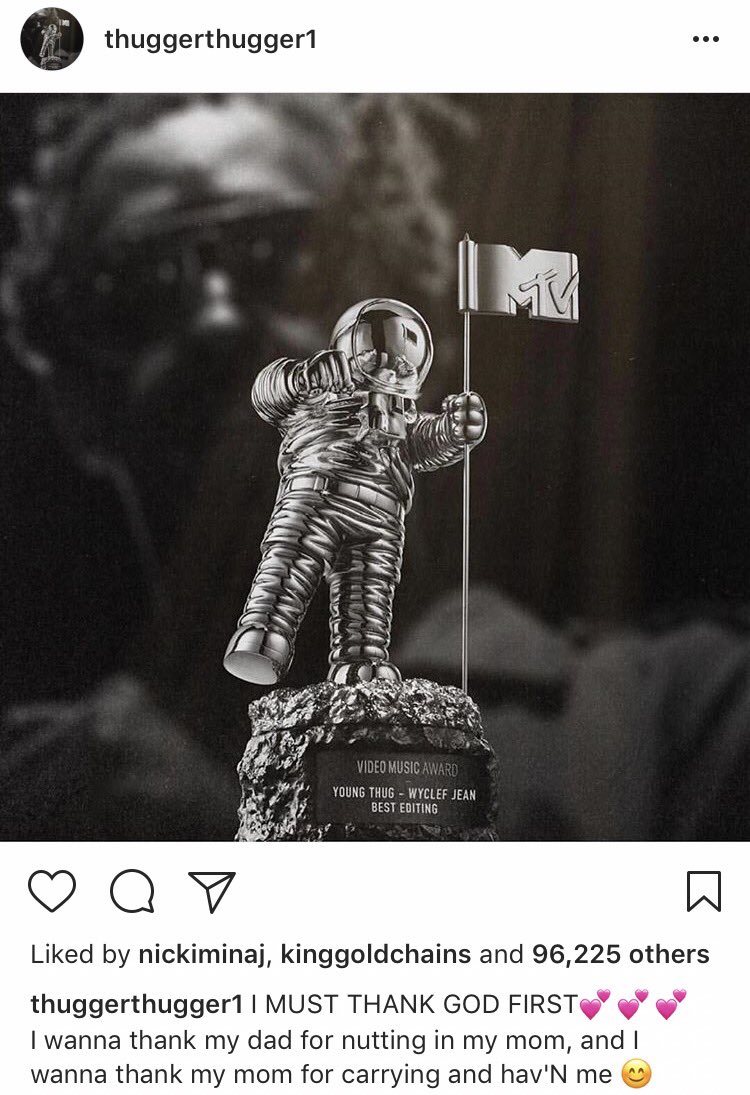 RapDirect_'s tweet photo. Young Thug gives thanks after winning his first VMA https://t.co/IP0z5nqESR