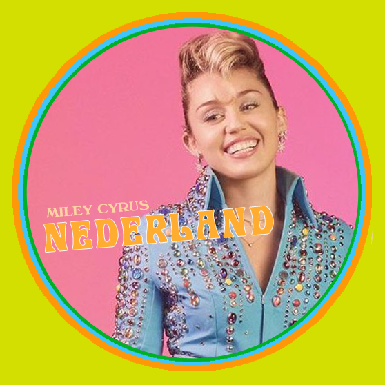 MileySourceNL's tweet image. Miley Cyrus Nederland is ook te volgen op INSTAGRAM instagram.com/mileycyrusnede… &amp;amp; FACEBOOK facebook.com/Miley-Cyrus-Ne… #GoFollow