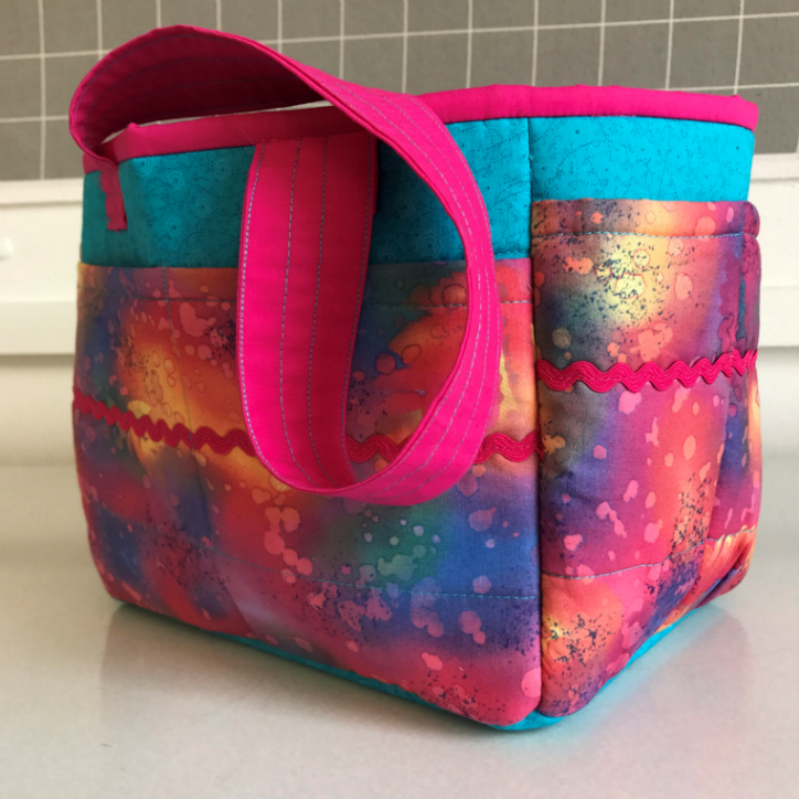 exetersewing's tweet photo. We all love a project bag, how about making your own? There are two spaces left on Jan Tillett's Bag Making class on the 9th of September. https://t.co/yH85WSemeV