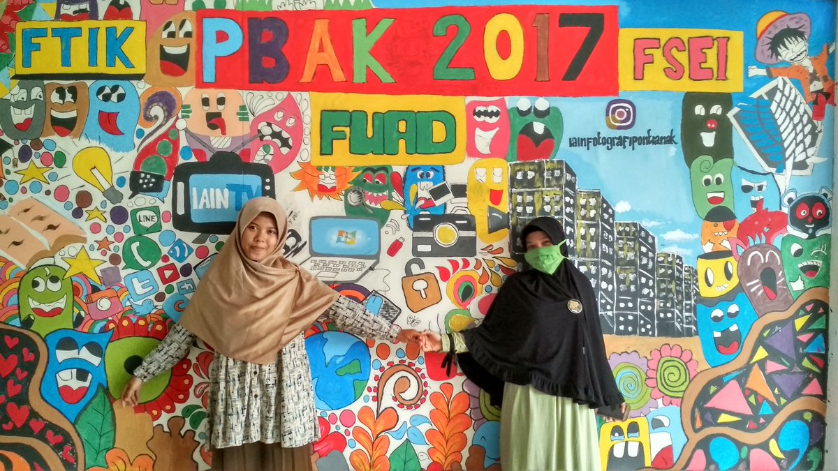 Mauliyana97's tweet photo. Serasa jadi Maba, padahal udh semester atas😂😂
Selamat Datang Mahasiswa Baru IAIN PONTIANAK
#PBAK2017 #FUAD #KPI'15 https://t.co/j2jHKHRV7d