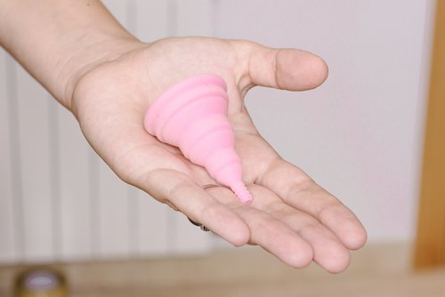 tamarapuyol's tweet photo. Copa menstrual: ¿qué deberíamos saber? https://t.co/sfFVnW2oUp https://t.co/MfuA0gwyi3