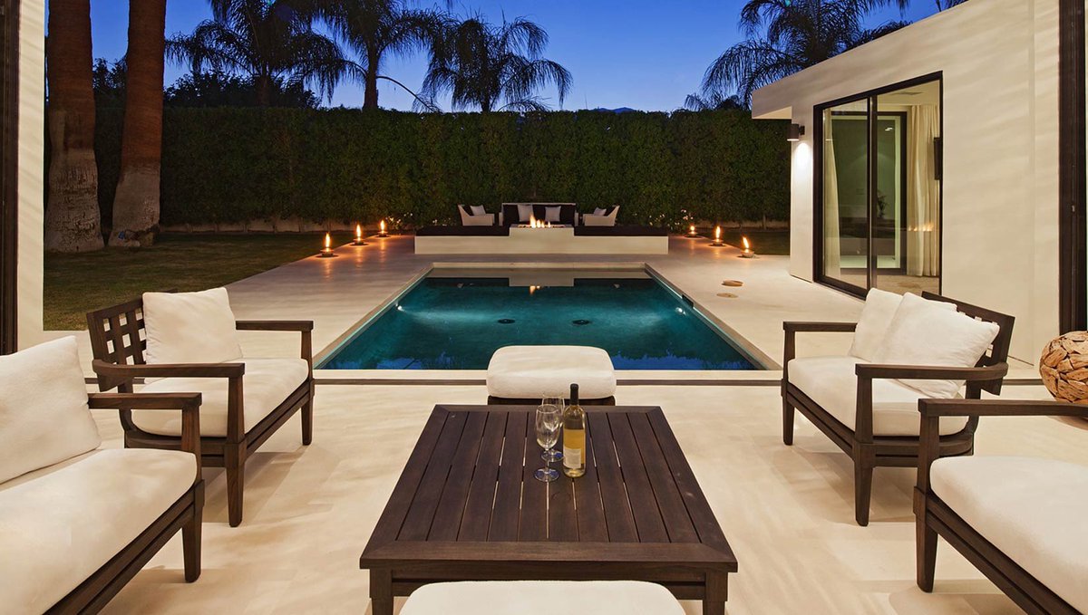 ديكور اليوم ! on Twitter "نموذج منزل من طابق واحد مع مسبح خارجي يقع