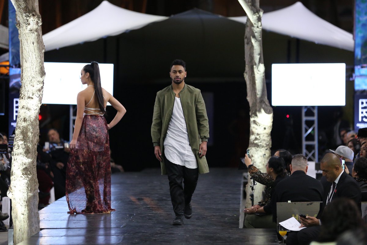 PffsnzFusion's tweet photo. Young Lualua just blew us away with his collection. We look forward to following his career. He's definitely one to watch! #pffs2017 https://t.co/aYUd3hf64z