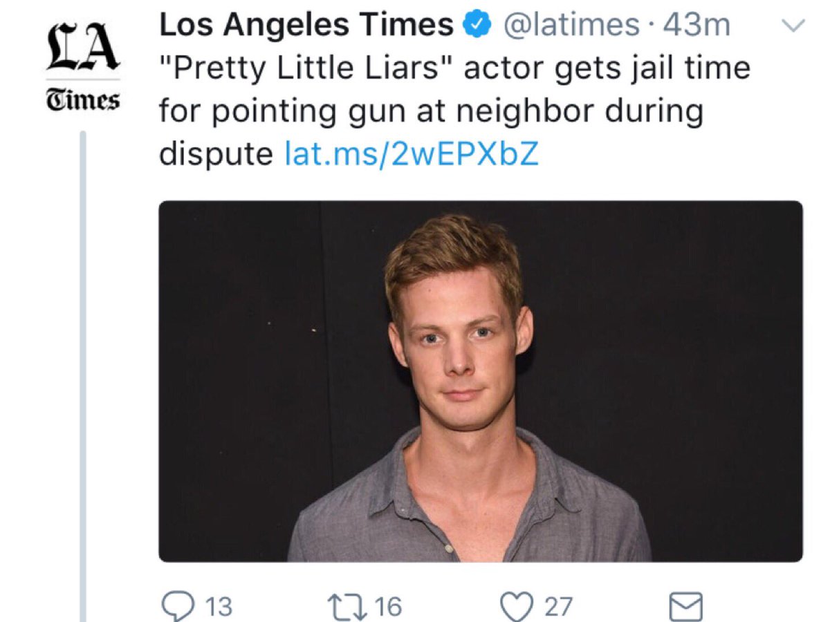 cousinmelissav's tweet image. Lol no worries I got you #PLLfam