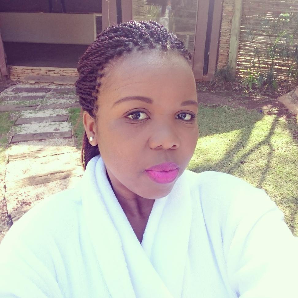 MK_Maleka's tweet photo. I choose to live by choice,
Nt by chance, to make changes,
Nt excuses, to b motivated,
Nt manipulated, to b useful,
Nt used..#TuesMe https://t.co/gWMyeAta0k
