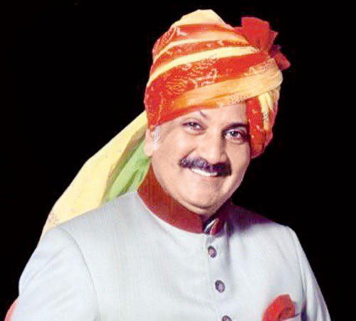 IHHA2017's tweet photo. MAHARAJA GAJSINGH OF #JODHPUR will be present at the Lamp Lighting Ceremony, Welcome Address &amp; releasing the coffee table book #IHHA https://t.co/gcHb4ipTVs