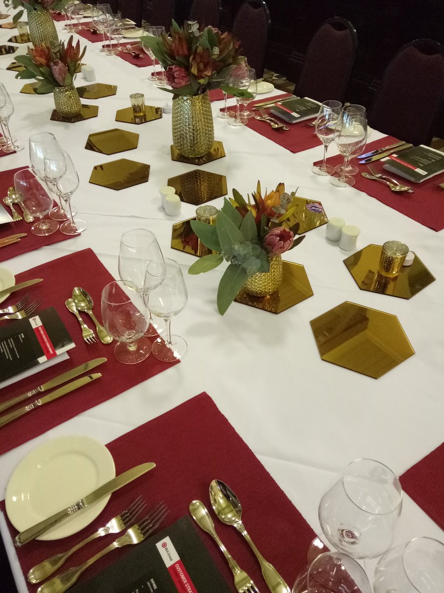 SCG__events's tweet image. SCG Events &amp;amp; Staging Connections collaboration, bespoke styling for corporate events in the Members Pavilion.
#SCGEvents #stagingconnections