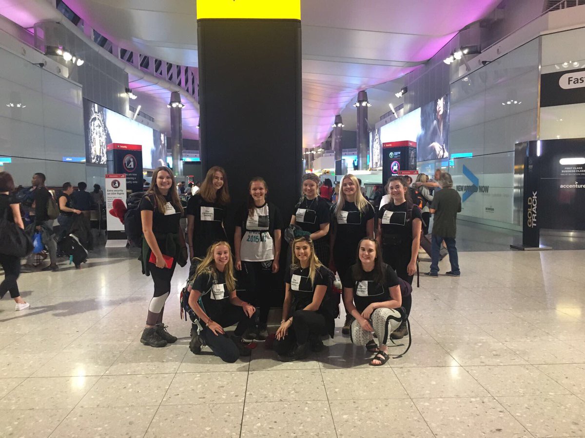 choosechallenge's tweet photo. #Machu05 are currently on their way to Cusco! https://t.co/lQyHs652xJ