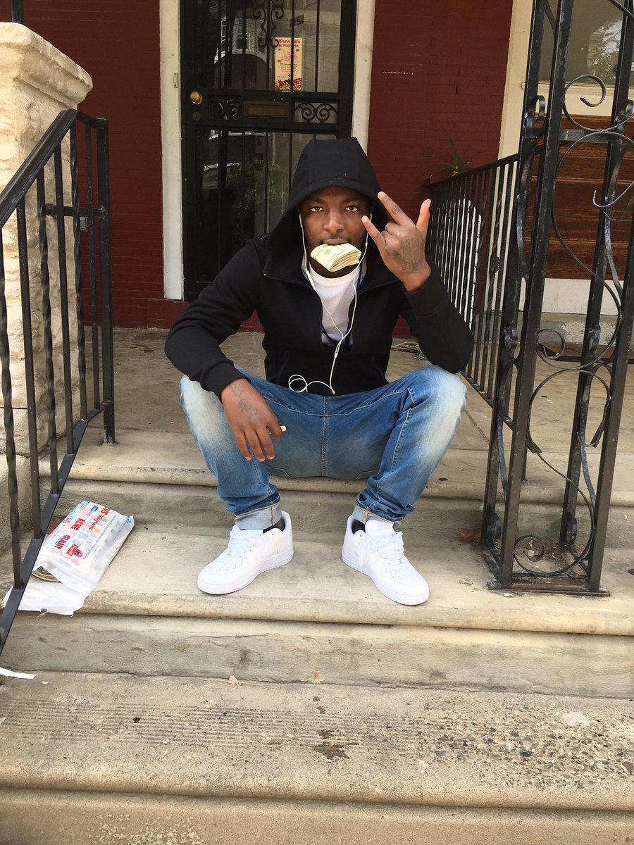 carter_made's tweet photo. Once You Level Up You Gotta Maneuver Different🤙🏾💸 https://t.co/82iRQS7FTJ