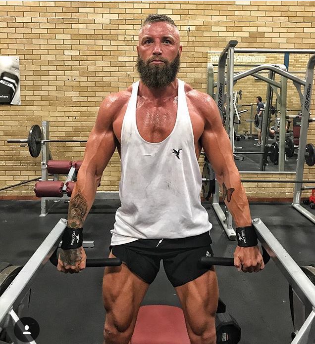 PrideGymApparel's tweet photo. 🔥CLEARANCE SALE 🔥 still on...👉 https://t.co/xm3H62GyQa https://t.co/h74XZlGCn5