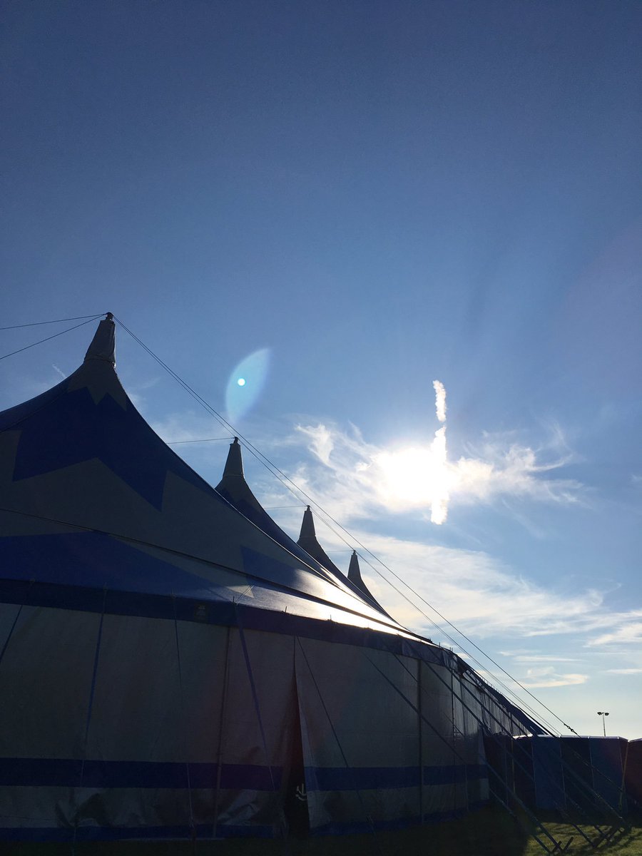 1eventuk's tweet photo. Good morning! It may be the last day but it’s not over yet! Let’s be excited for what God had to say to us today! #1eventuk https://t.co/nMt2JB3i4r