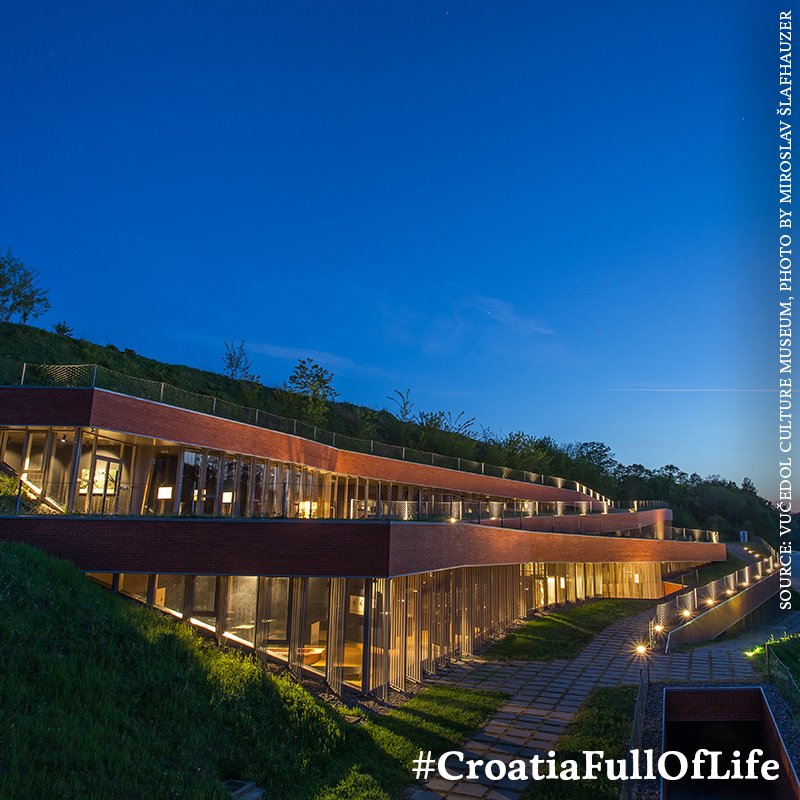 Croatia_hr's tweet photo. The archaeological wonder of #Vučedol, located in Vukovar, is one of the most important locations from the #Eneolithic period #VisitVukovar https://t.co/PyJBMe9i6W