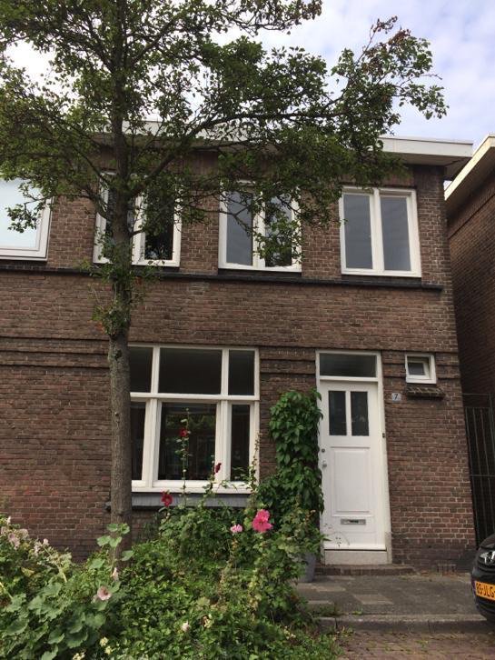 bleafit's tweet photo. Hoekwoning Tieselensstraat 7, Land van Valk Dordrecht https://t.co/0A83z2czkz https://t.co/bFahusuvDD