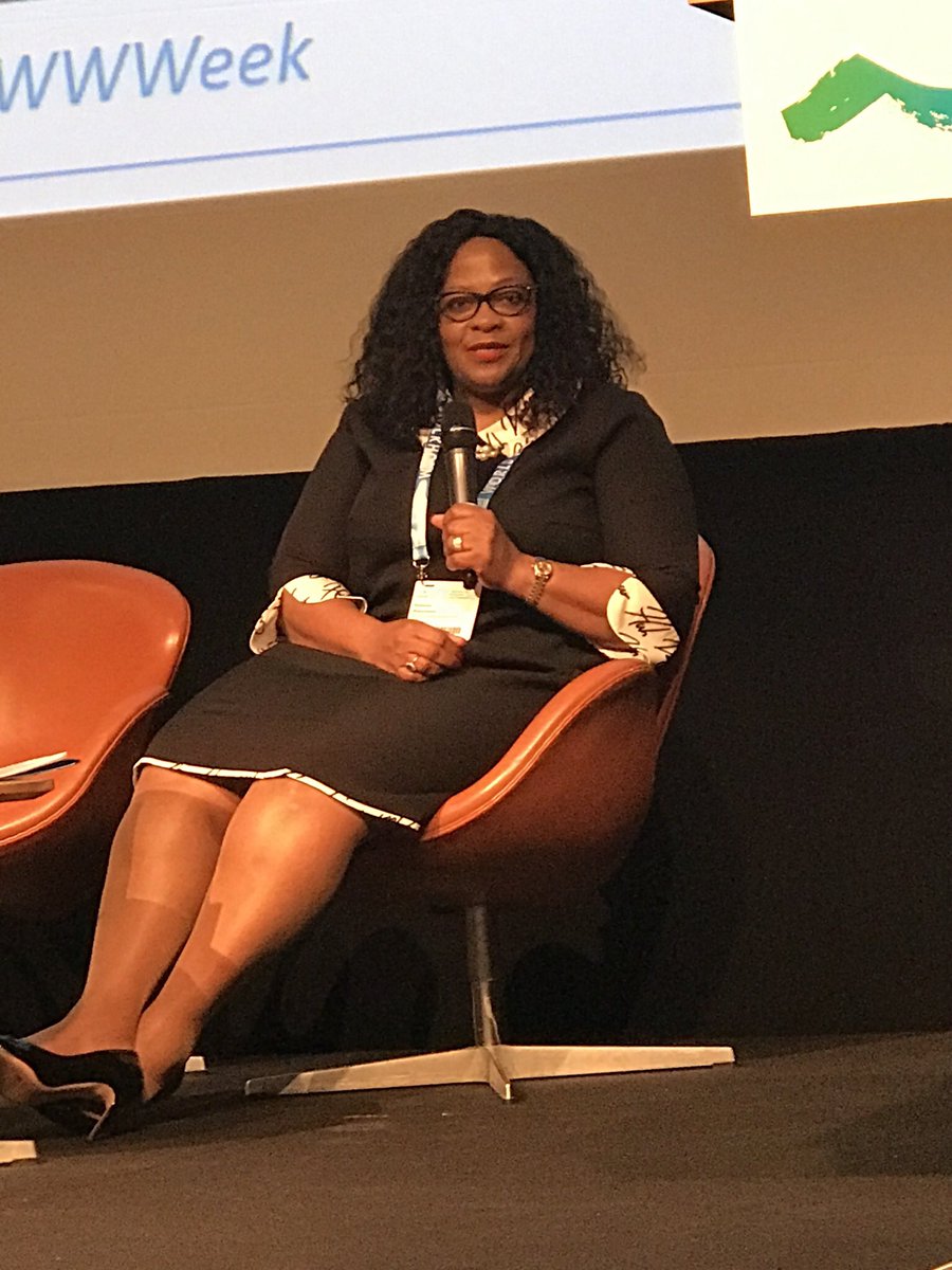 MarietCohen's tweet photo. Direct financing for women #wwgender #wwweek #soroptitweet https://t.co/uovFIyNSpu