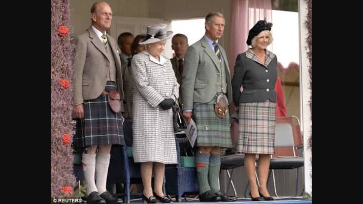 danrockn's tweet photo. @J_C_Campbell @YouTube We need a royal commission into men wearing dresses #auspol #providefacts #royalsbehavingbadly https://t.co/VBabV5Onq6