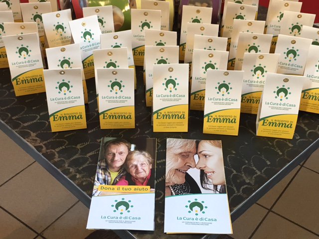 LaCuraeDiCasa's tweet photo. A sostegno del #FondoVCOSocial per gli #anziani è stato realizzato il #BiscottodiEmma in memoria di #EmmaMorano supercentenaria di #Verbania https://t.co/QNEwexoF2F