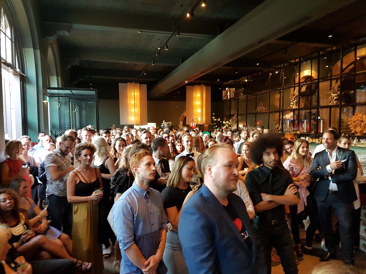 Holy shit wat waren er gisteren veel mensen! #FoodbloggersAwards