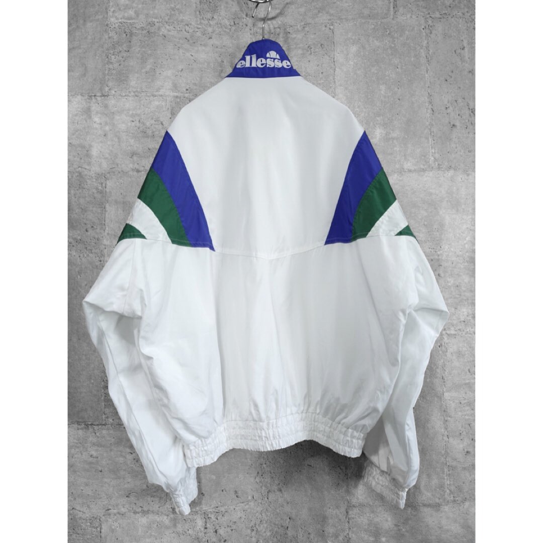 used_honnou's tweet photo. 🎁HONNOUプレゼント企画🎁

"ellesse"nylon blousonを抽選で1名様に。何と言っても最高のカラーリング。スペシャルです💯

【応募方法】
こちらのアカウントをフォロー、リツイート💁‍♂️

【締切日】
9/5 24時まで

沢山のご応募お待ちしております🙌 https://t.co/7LHCWIBGfb