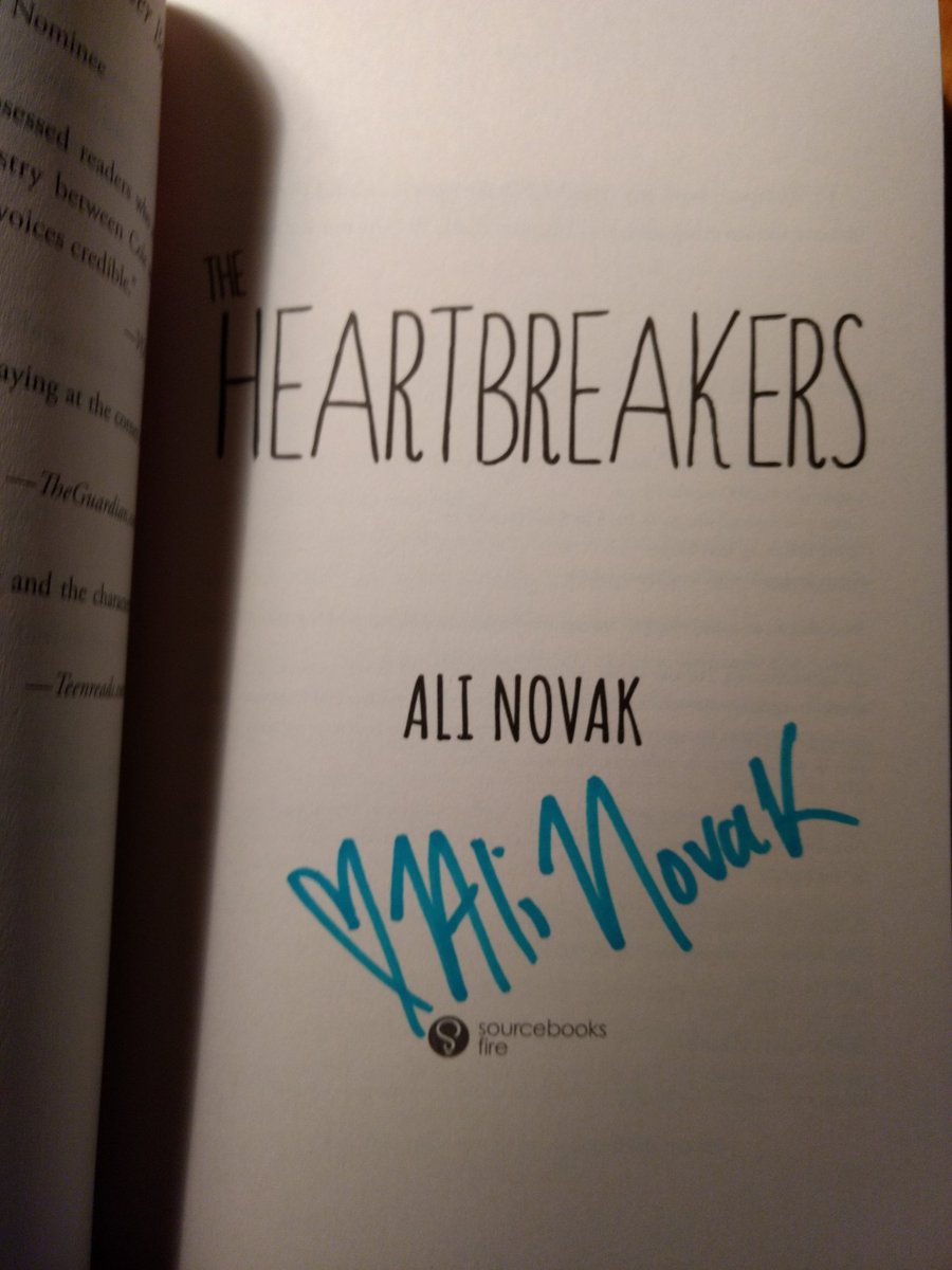 TheRebel_Angel's tweet photo. Just received my signed copy of @Fallzswimmer's The Heartbreakers! I'm still shocked that I won the #Wattpad4 contest.. thank you so much ❤️ https://t.co/kwJnZeozK6