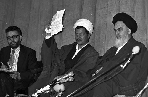 hashemitaba_ir's tweet photo. یادی کنیم از خدمتگزاران صدیق. از دکتر #ابراهیم_ی��دی که عمر خود را در تلاش برای بزرگداشت ایران و عقاید اسلامی سپری کرد. روحش شاد. https://t.co/HWPwLB2gkZ