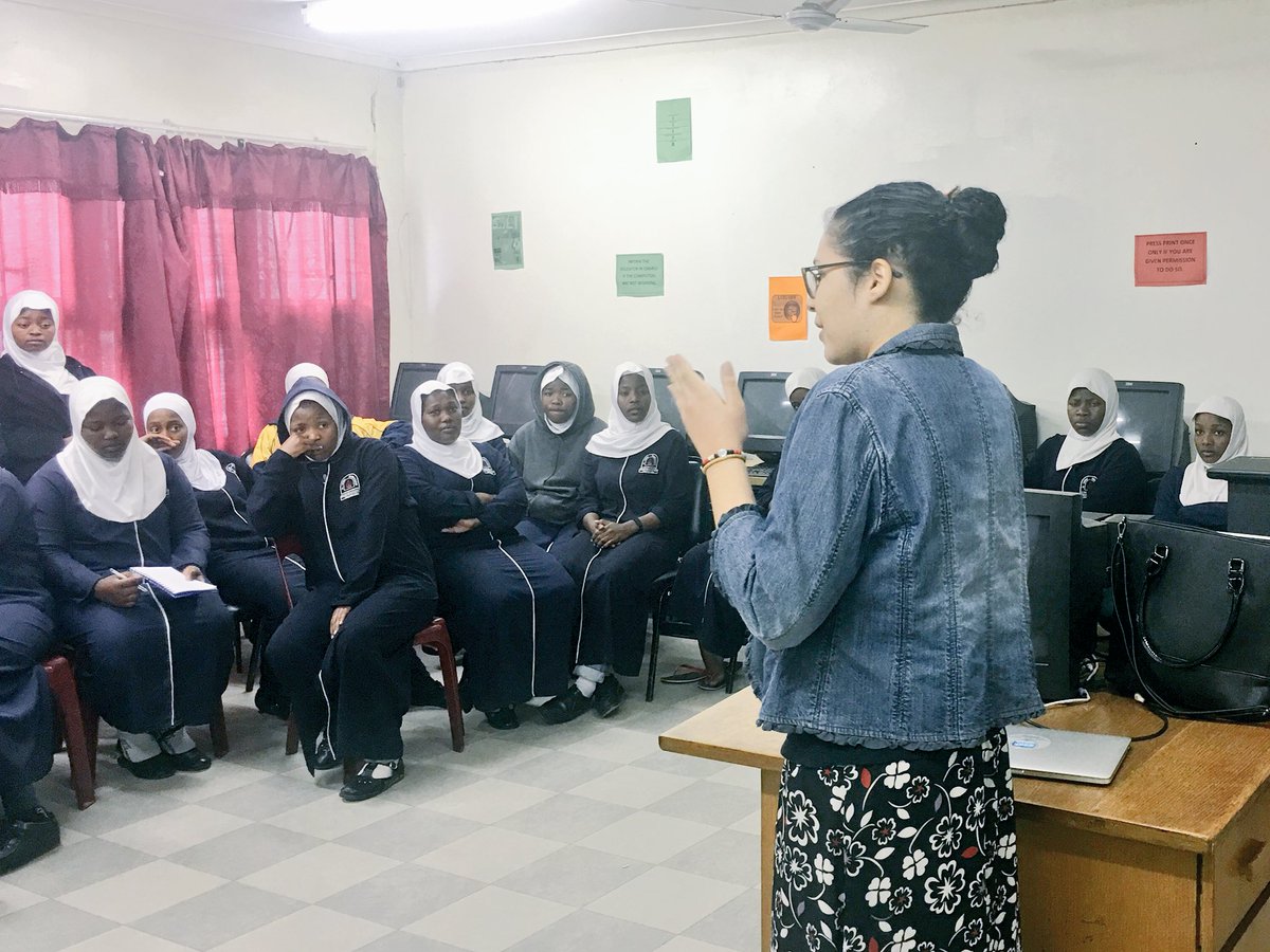 immedia's tweet photo. We shared our #LoveOfCode this #WomensMonth with the #MasakhaneGirlsSecondary learners.
Get in touch if you'd like us to visit your school ๐ค https://t.co/uHZ446ik9J