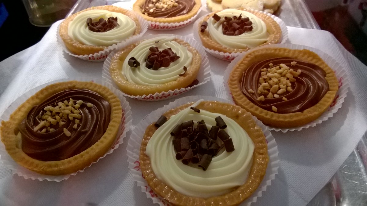BarGluck's tweet photo. #Buongiorno siamo quasi a fine #agosto , il mese che fa #ESTATE , godiamoci ancora il #sole e una dolcezza. #summer #sweettooth #goodmorning https://t.co/6NiGNwNChW