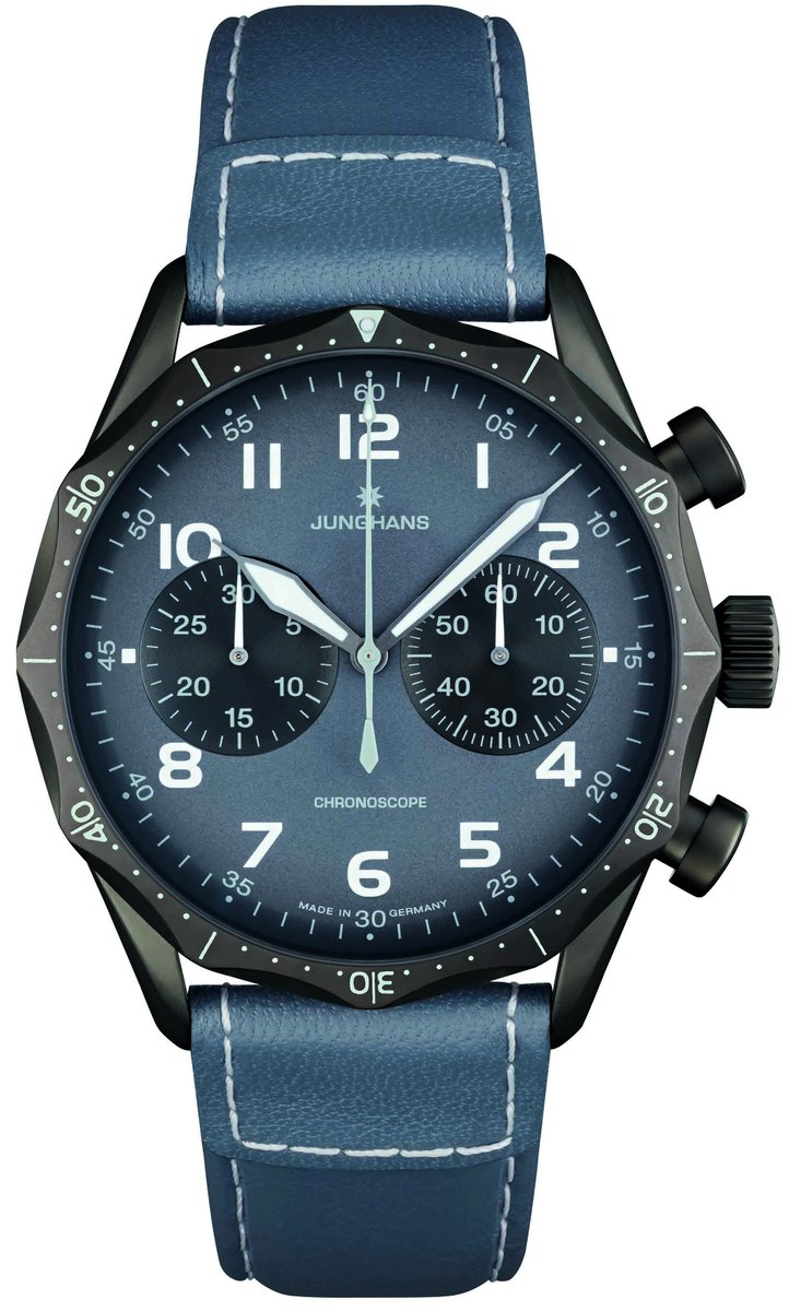 Soblacktie's tweet photo. #Horlogerie - @junghansgermany présente sa nouvelle ligne de montres #MeisterPilot dans un boitier traité DLC, moderne et classique --- https://t.co/YIQSY0cMAL