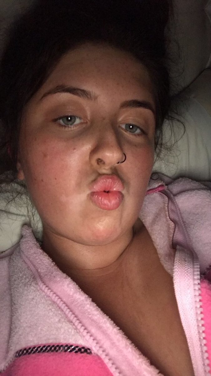 Emma Bowe tweet media