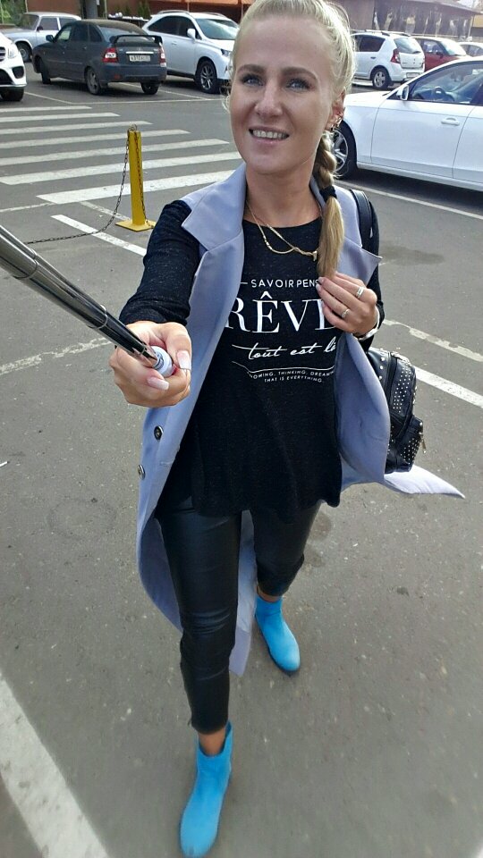 Главное, что мне нужно, - разнообразие. Спешу открыть для себя что-то новое))) #пожизнисулыбкой 😊
#погодкабодрит 😉