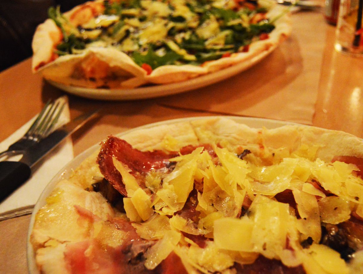 xiaotimo111's tweet photo. Big Route’s New Menu Launch – A Great Pizza Work https://t.co/lSlxYAoIaI https://t.co/NEZZ4VY7Uw