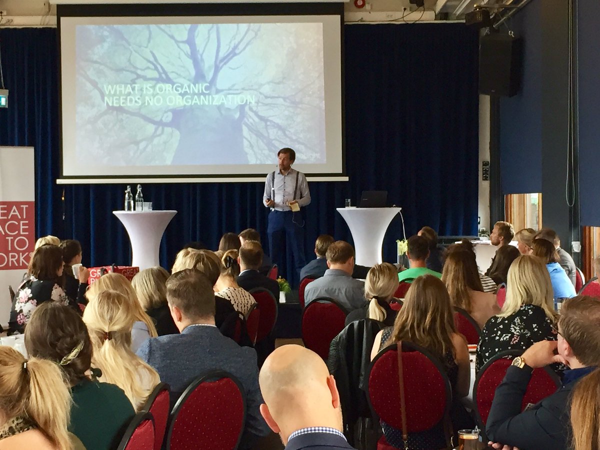GPTW_NO's tweet photo. "What is organic needs no organization" – spennende å høre @Ringertz i @netlight snakke om vekst 📈🌳 https://t.co/XbjeVTsWK9
