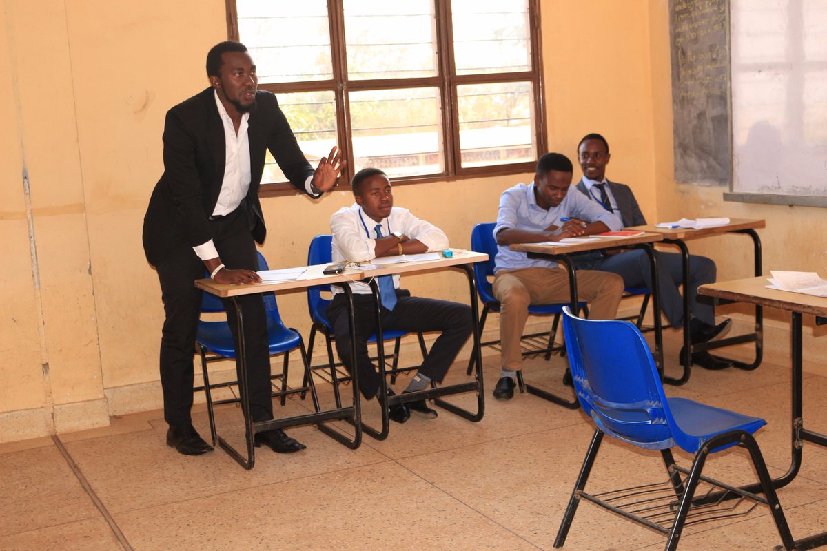 eaudc2017's tweet photo. #EAUDC2017 Second and third rounds @Uni_Rwanda @AspireDebateR #RwOT https://t.co/NHmsWKgbBq