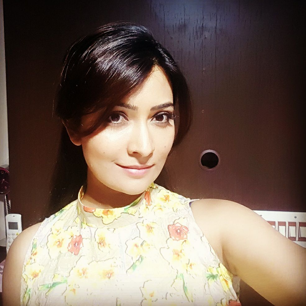 985px x 985px - Radhika Pandit (@RadhikaPandit7) / X