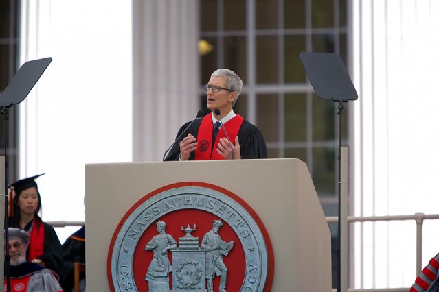 rccharvardexe's tweet photo. "So the question I hope you will carry forward from here is, how will you serve humanity?β #TimCook #MITGraduation https://t.co/L8ygC4ZKOS https://t.co/76K3fntdUS