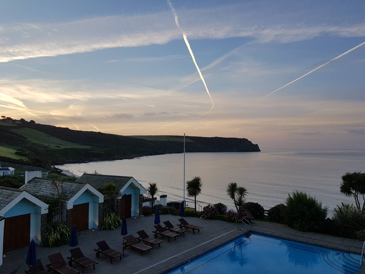 Thank you to <a href="/TheNareHotel/">The Nare Hotel</a> for a great BH weekend #backtowork