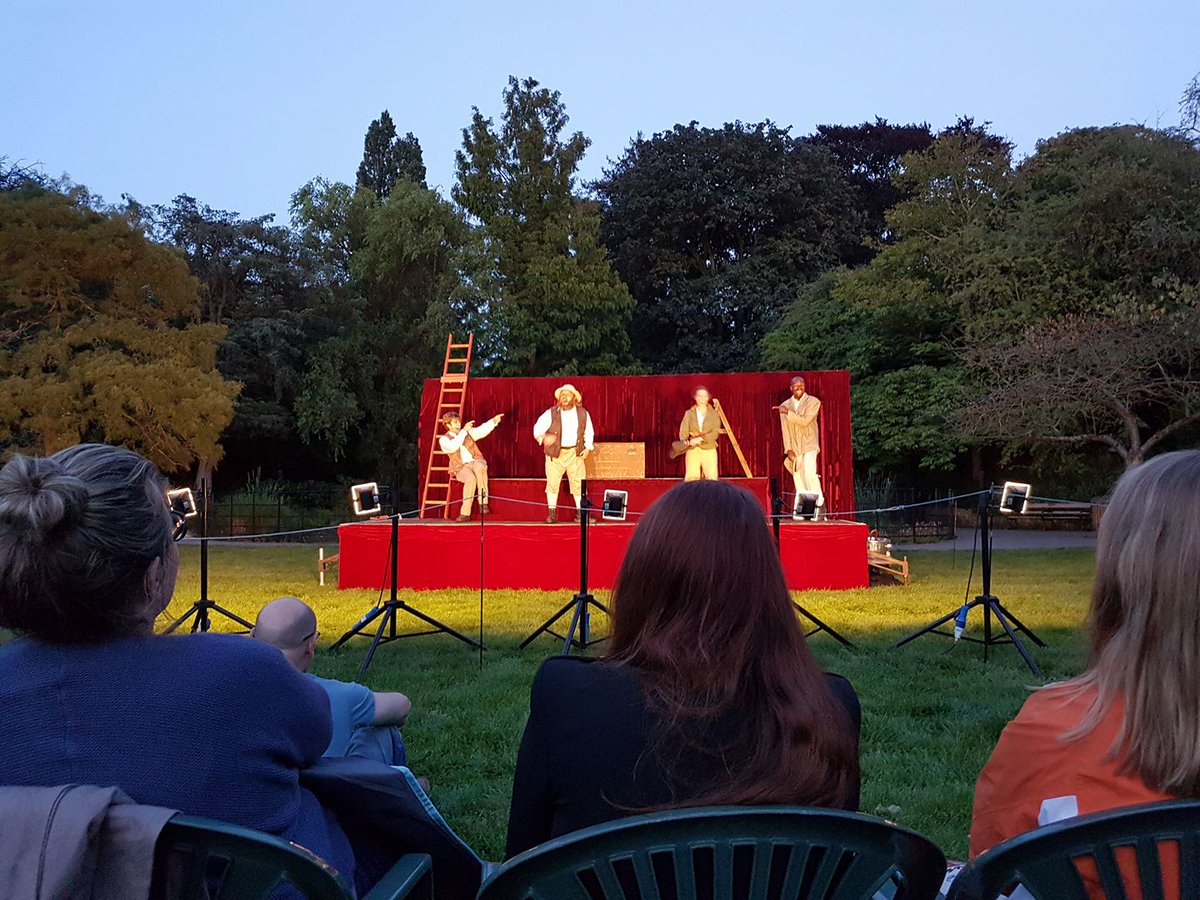 stephenshouse's tweet photo. A big thank you to @IllyriaTheatre who gave a fantastic performance of The Lost World on Sunday evening! The weather was perfect for it too! https://t.co/9WPwFircRd