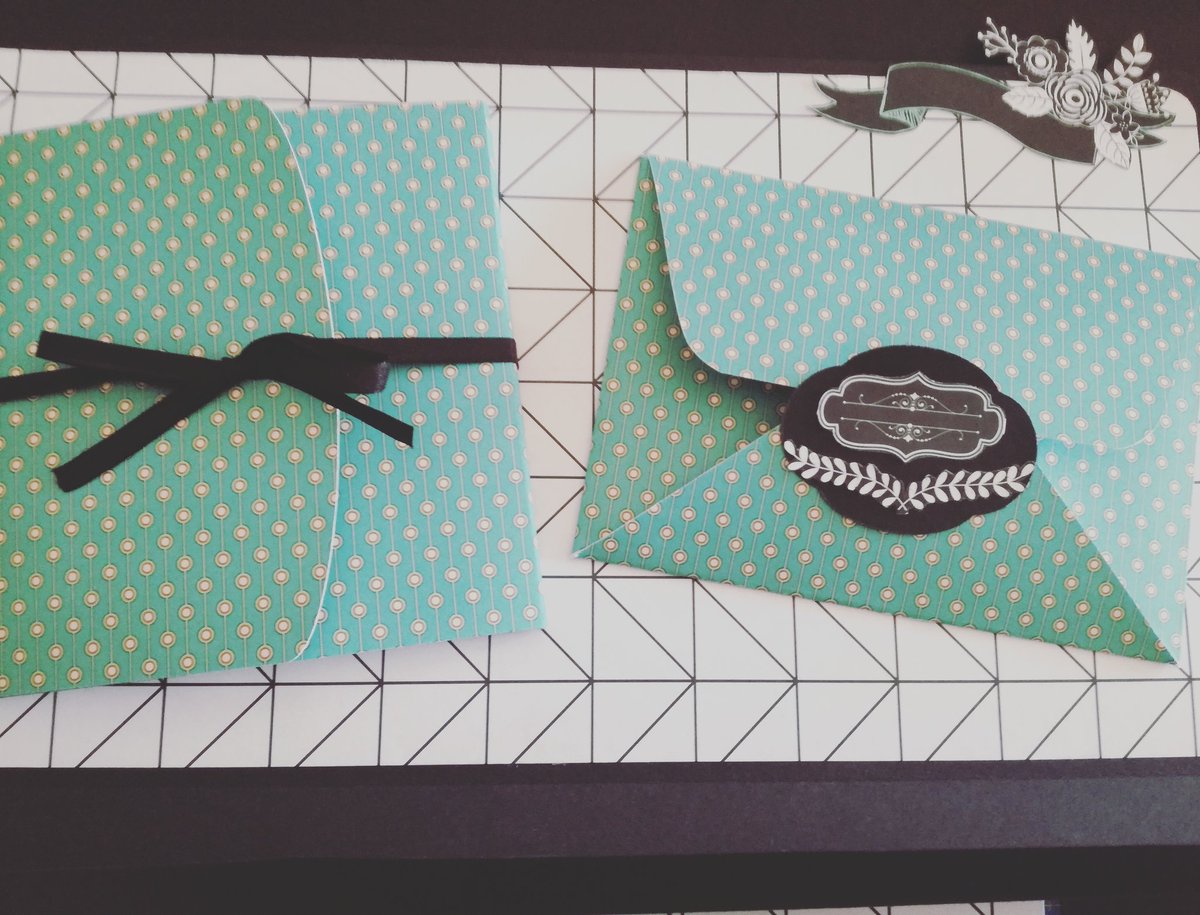 belgomm's tweet photo. ¿No sabes dónde guardar todos los #detalles de tu #boda? En nuestro caja Álbum de #bodas hay #cajitas y #sobres para todo lo que queramos https://t.co/L87tgZKB2a
