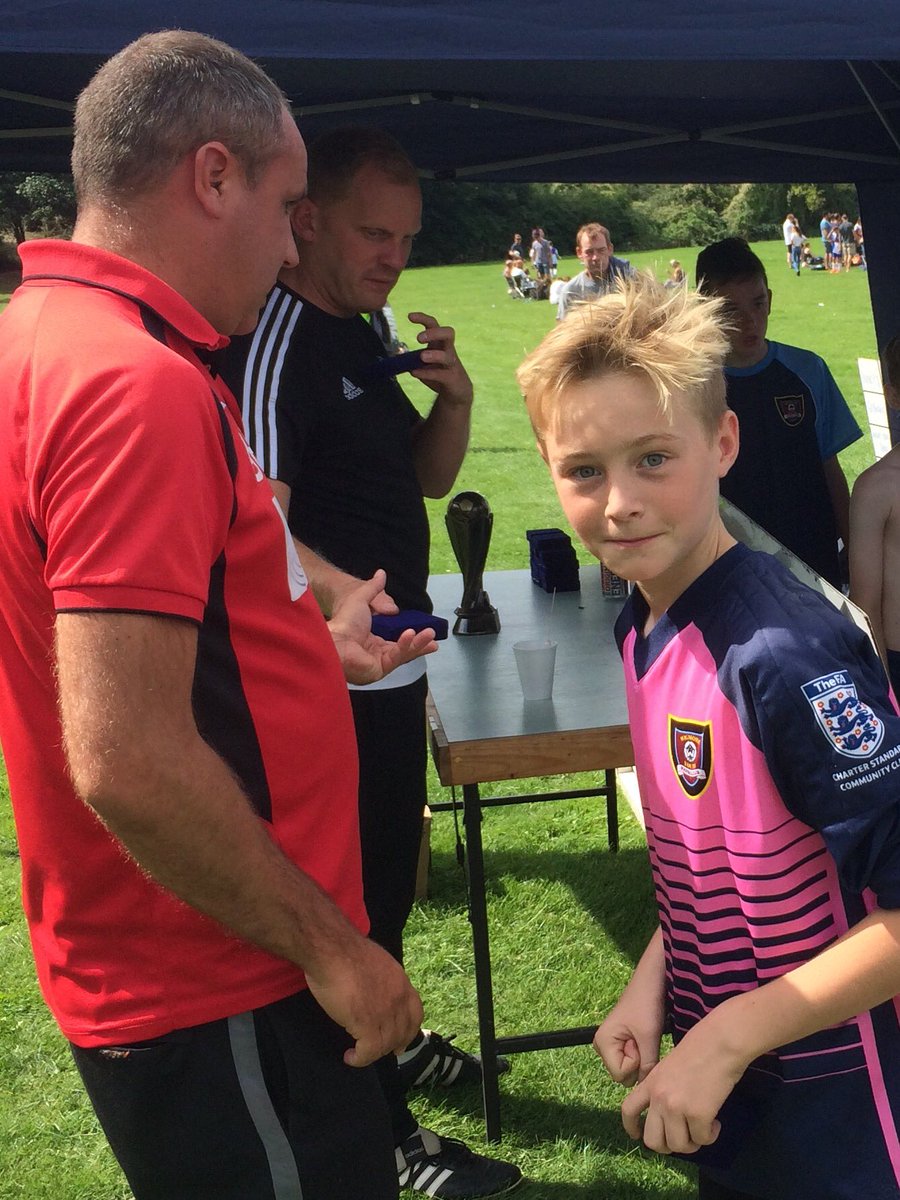 rustygg12's tweet image. Another medal for the boy at the weekend @real60fc tournament. Runners Up this time to @GraysAthleticFC #develolment #grassroots