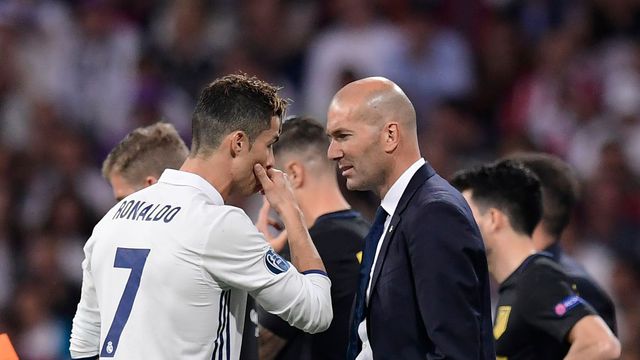 - Coach ça va faire 2 mois que je n'ai pas fait de sport y'a moyen de sécher les burpees de la reprise ?
- Bah non
#PhraseDeRetourDeVacances