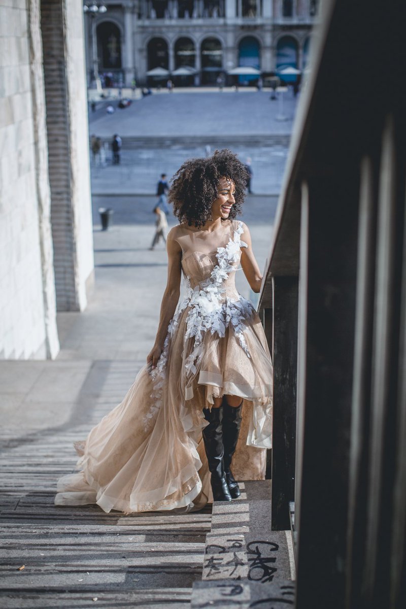 Life is a gift, wake up every morning and realise that. 
Thelma in our Amara gown. 
#bettytran #australiandesigner #smile