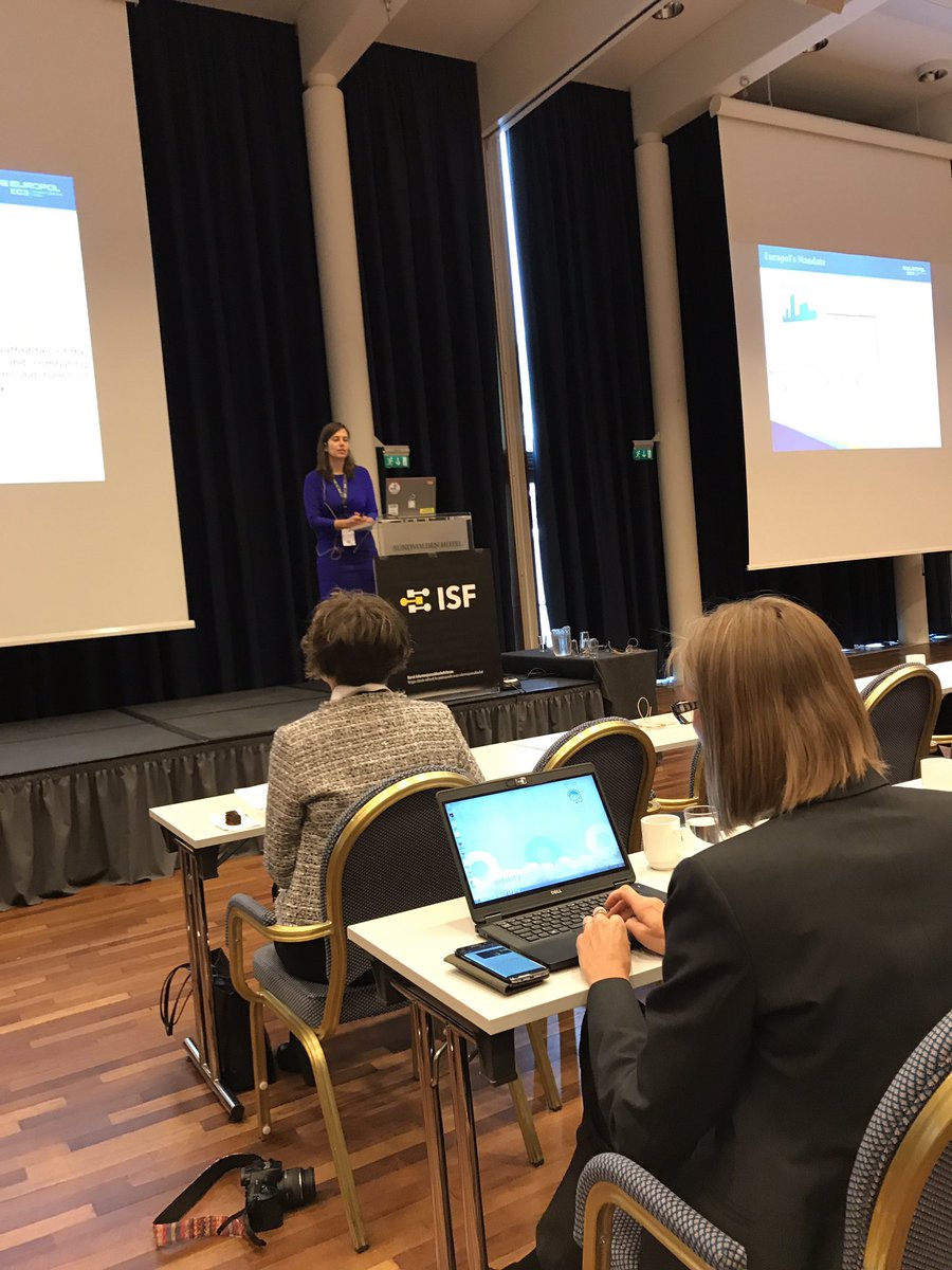 Europol holder spennende foredrag om The European Cybercrime Center #isf_no #Høstkonferansen2017